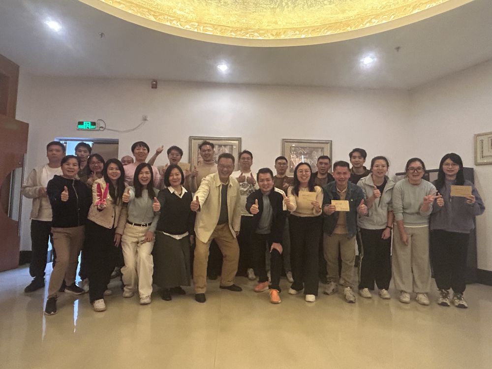 8549e69071fbb2901ad7084ac17ea590